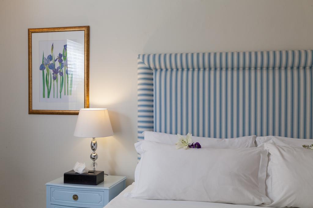 Auberge Daniella Franschhoek Bagian luar foto