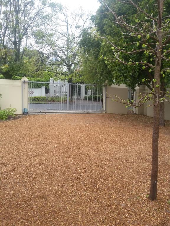 Auberge Daniella Franschhoek Bagian luar foto