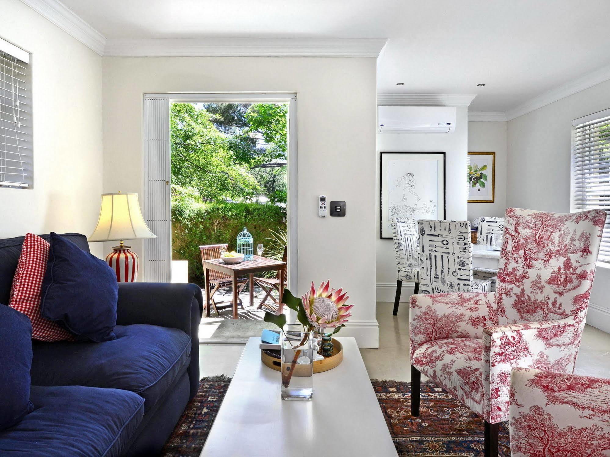Auberge Daniella Franschhoek Bagian luar foto
