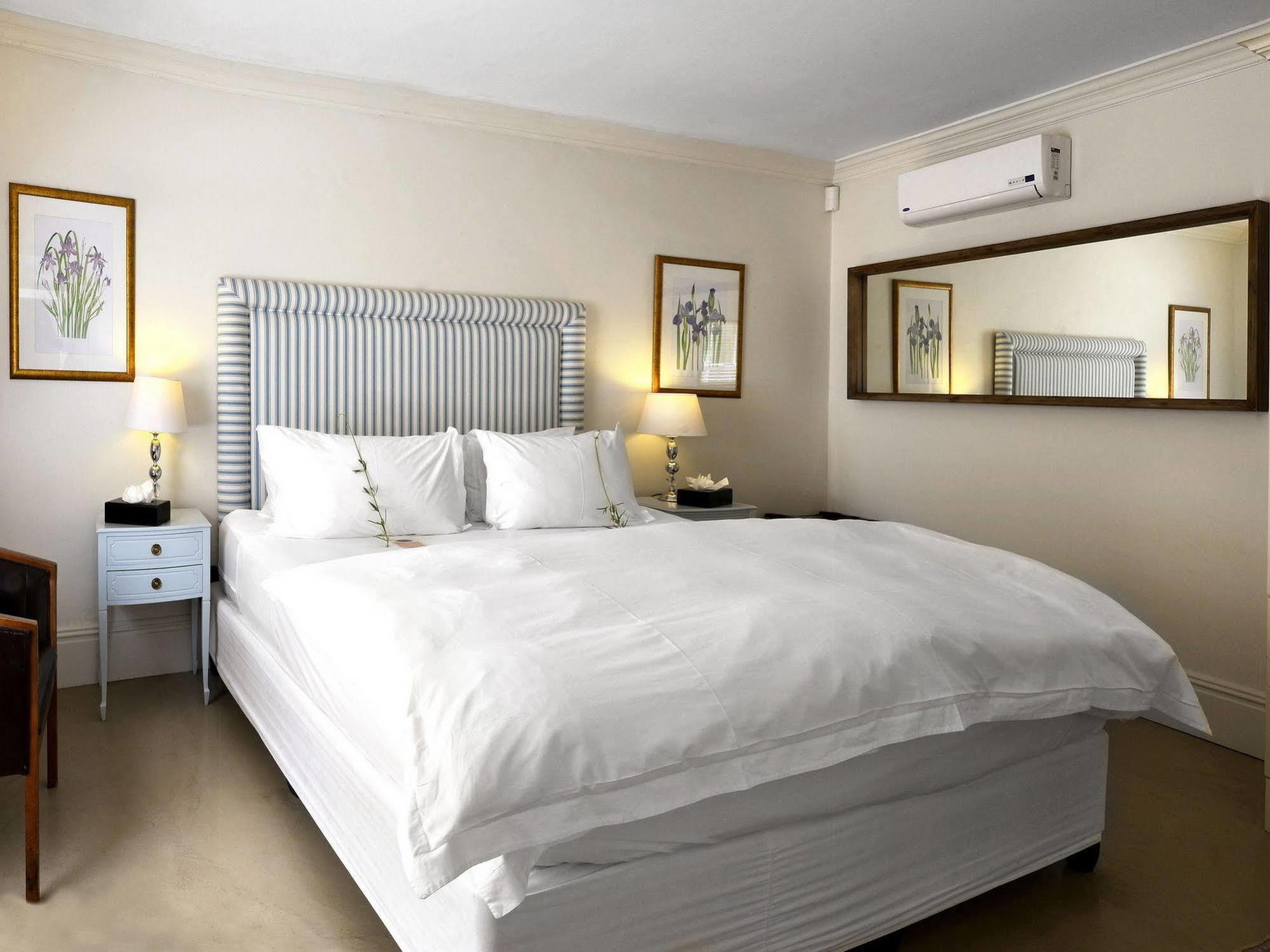 Auberge Daniella Franschhoek Bagian luar foto
