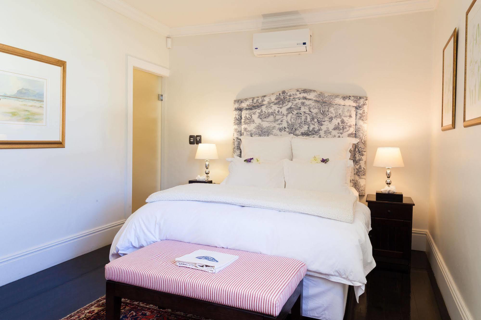 Auberge Daniella Franschhoek Bagian luar foto
