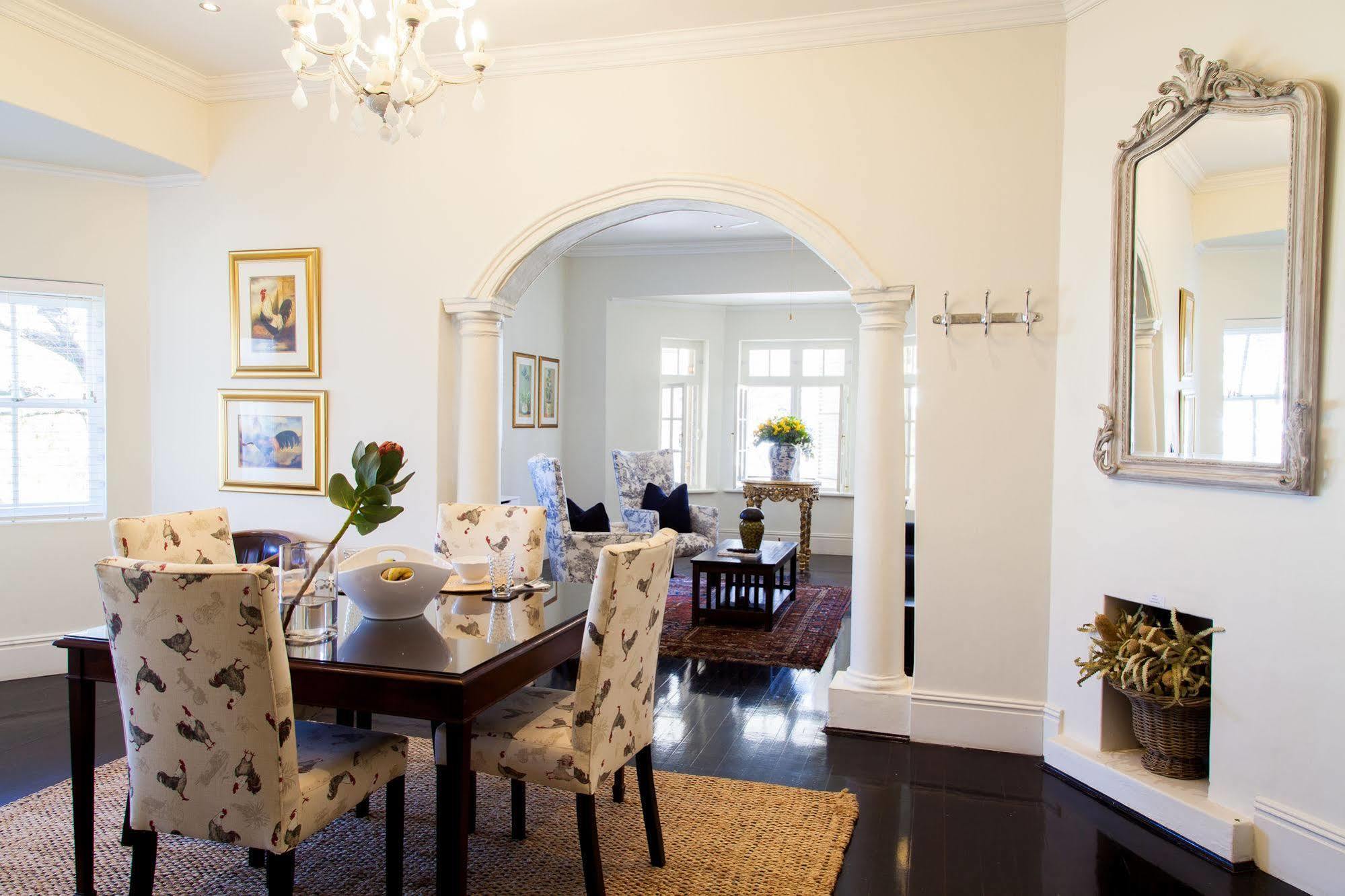Auberge Daniella Franschhoek Bagian luar foto