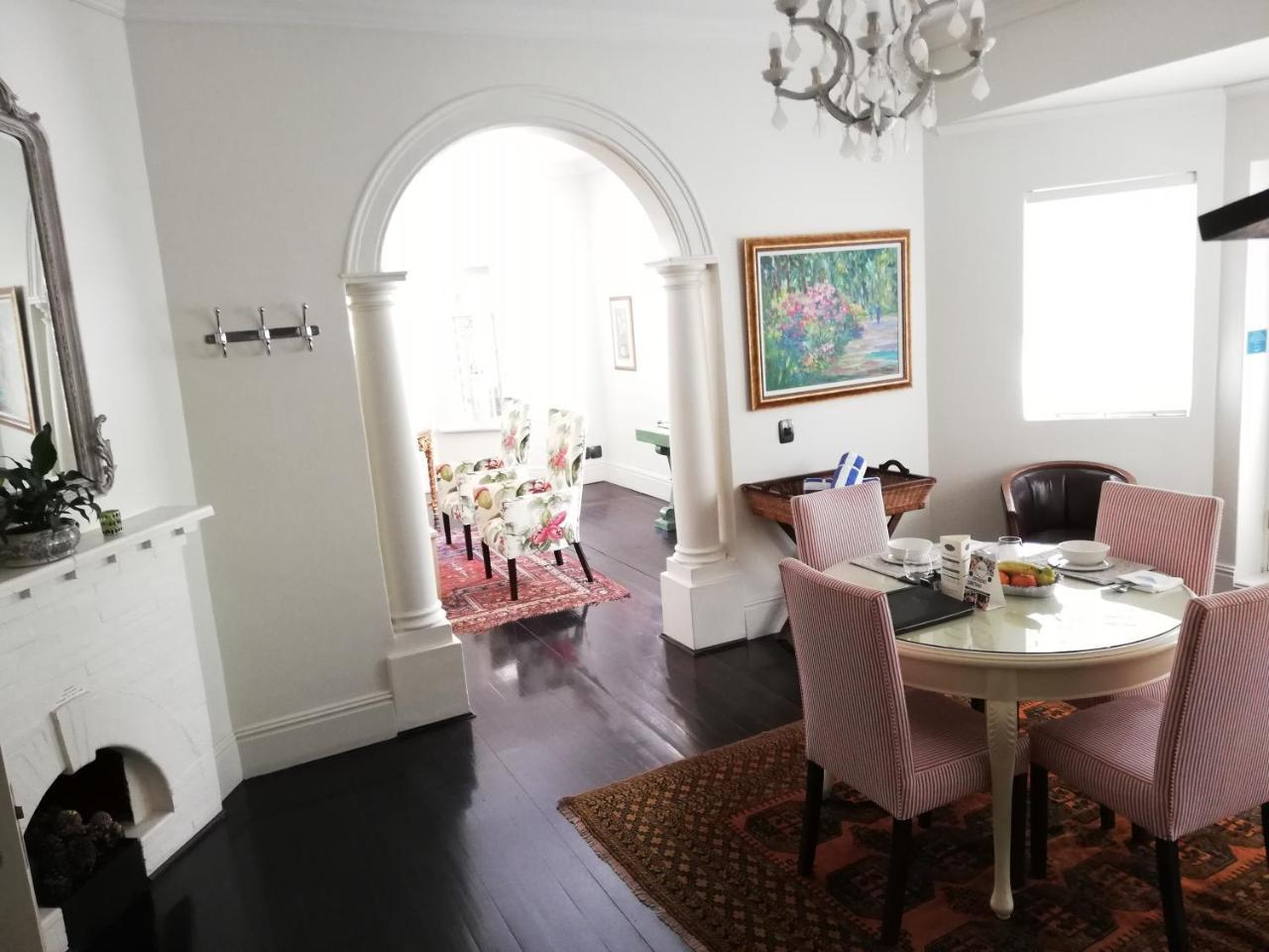 Auberge Daniella Franschhoek Bagian luar foto